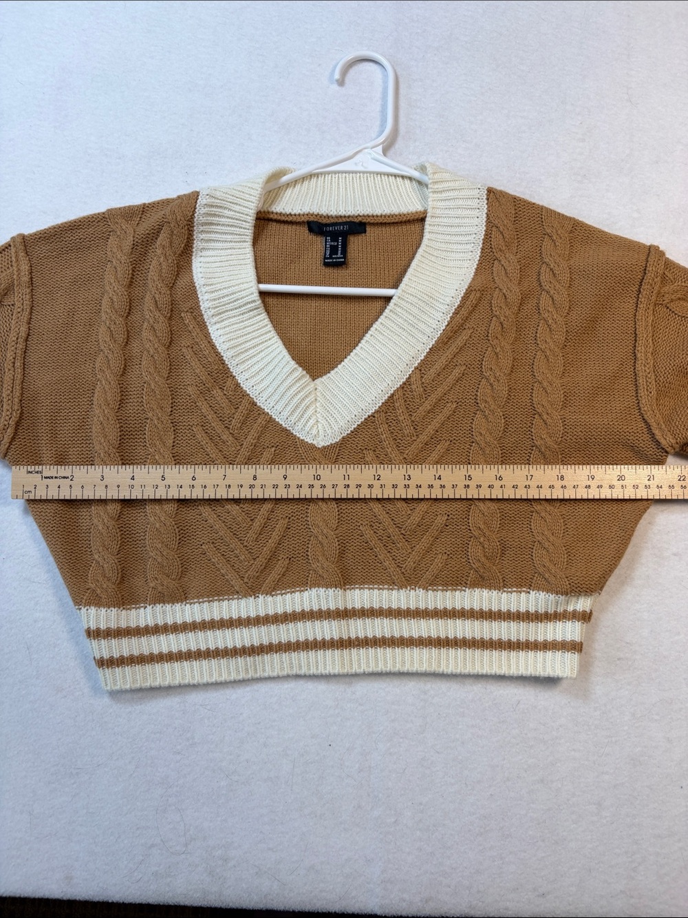 Forever 21 Camel and Cream Varsity Cropped Sweater Medium Light Academia Preppy - Picture 7 of 10